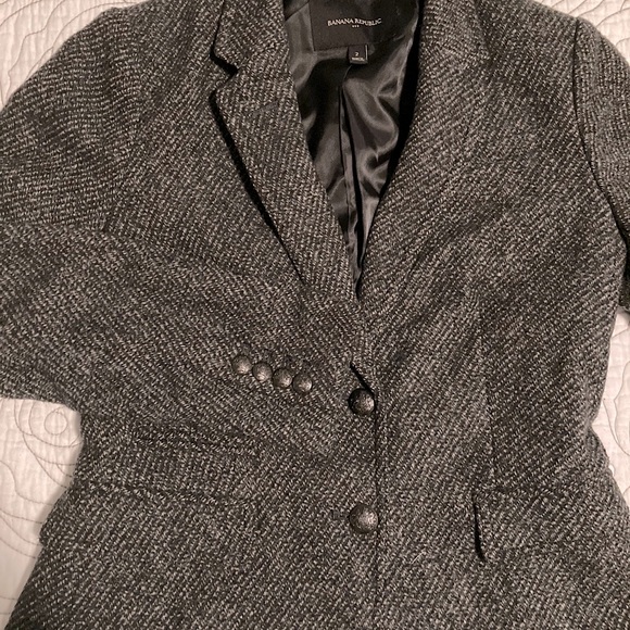 Banana Republic Wool Blazer - Picture 3 of 6